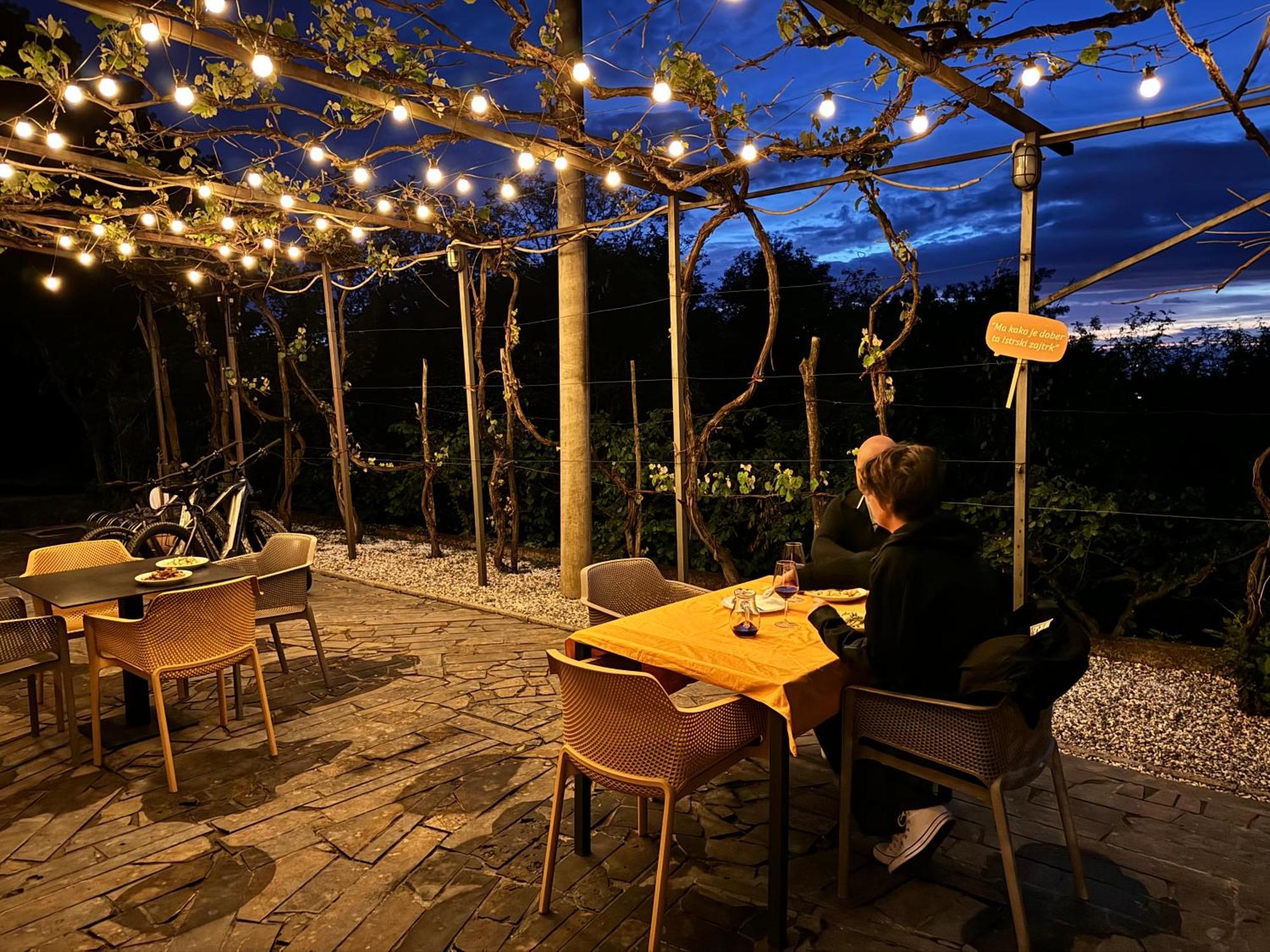 Guesthouse Green Istria Truske Екстер'єр фото