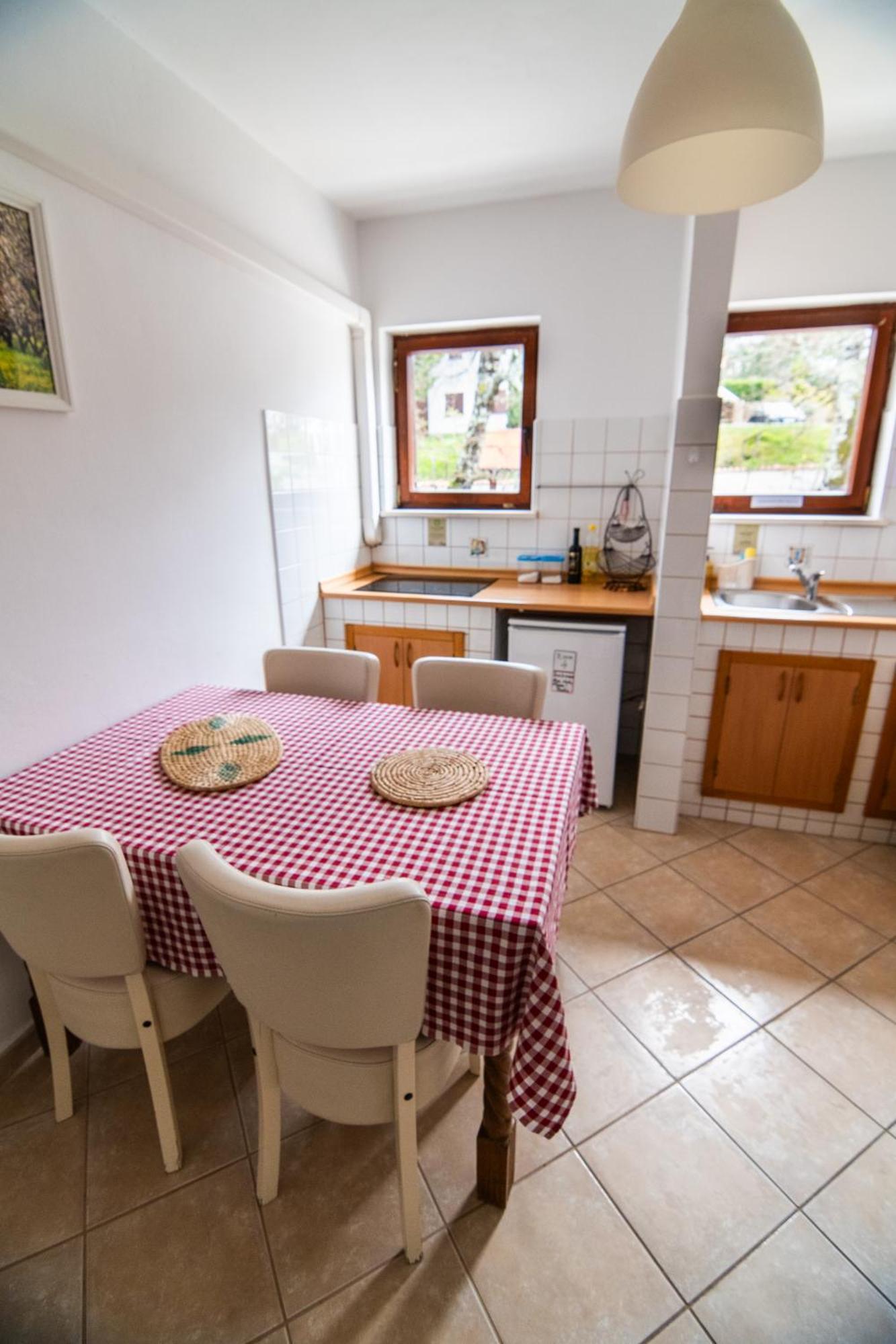 Guesthouse Green Istria Truske Екстер'єр фото